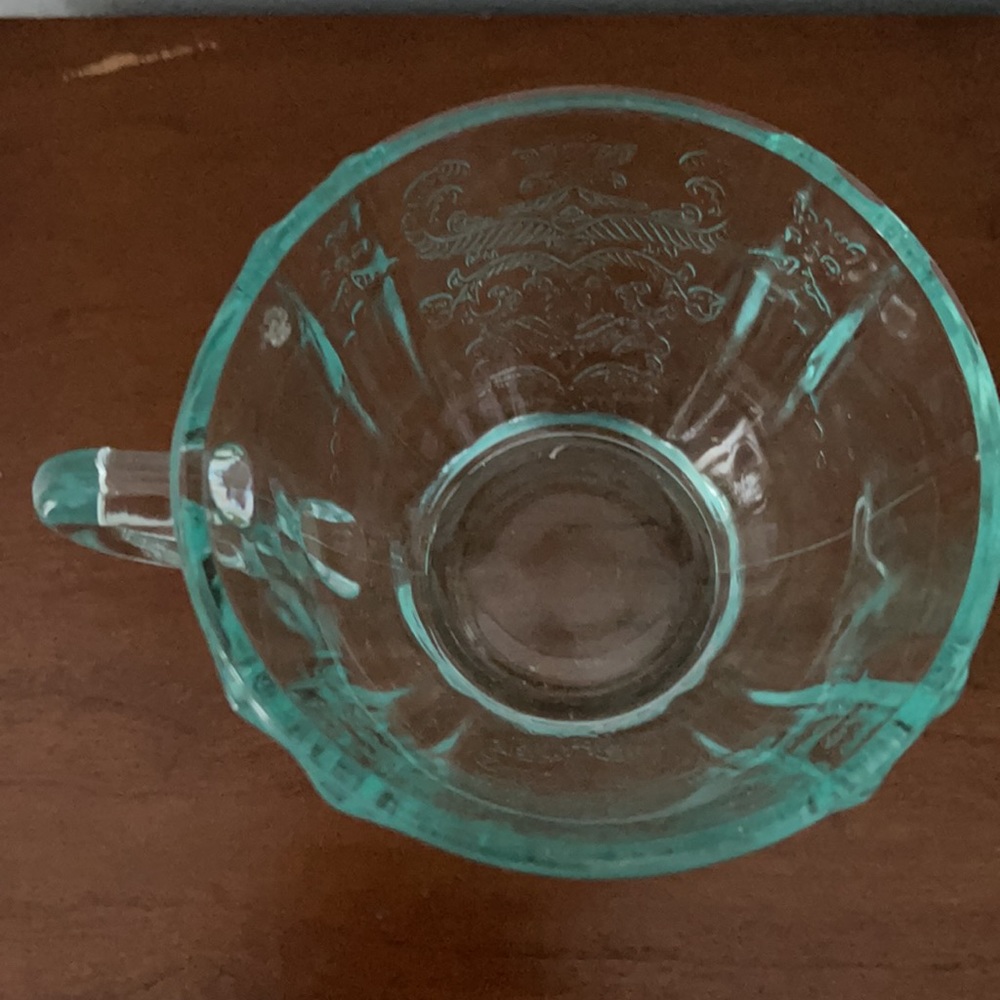Federal Glass Recollection Cup and Saucer, 1970 - Picture 5 of 9
